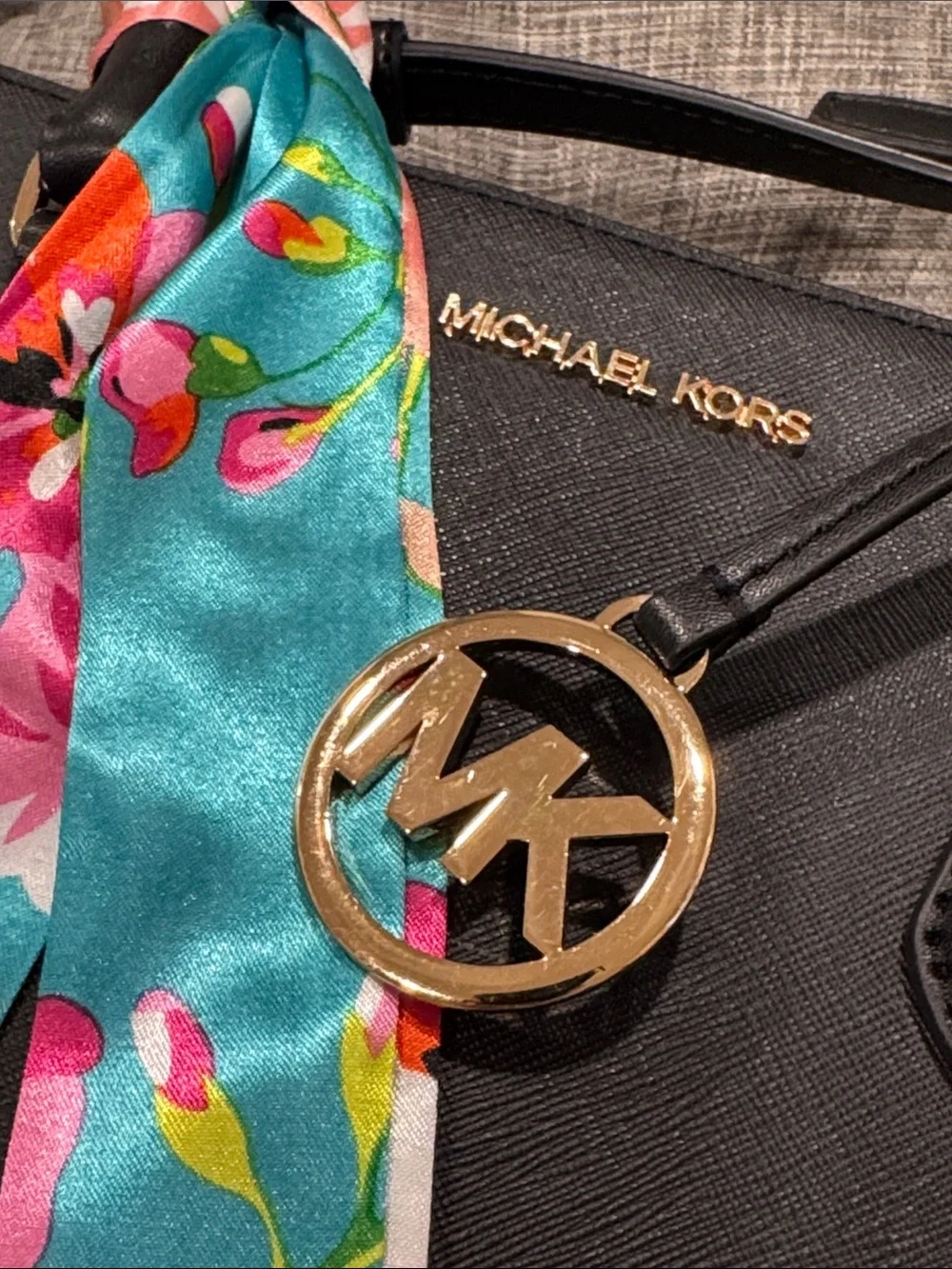 Michael Kors Bag Black Saffiano Leather Satchel Bag - Picture 16 of 17